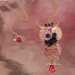 VINTAGE Betsey Johnson Woodland Forest Owl Rhinestone Pendant/Necklace